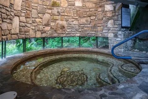 19-B Whiteside Mountain Road Highlands NC 28741