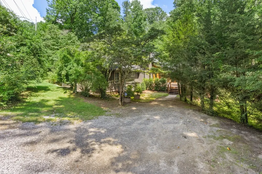 1177 Hicks Road Highlands NC 28741