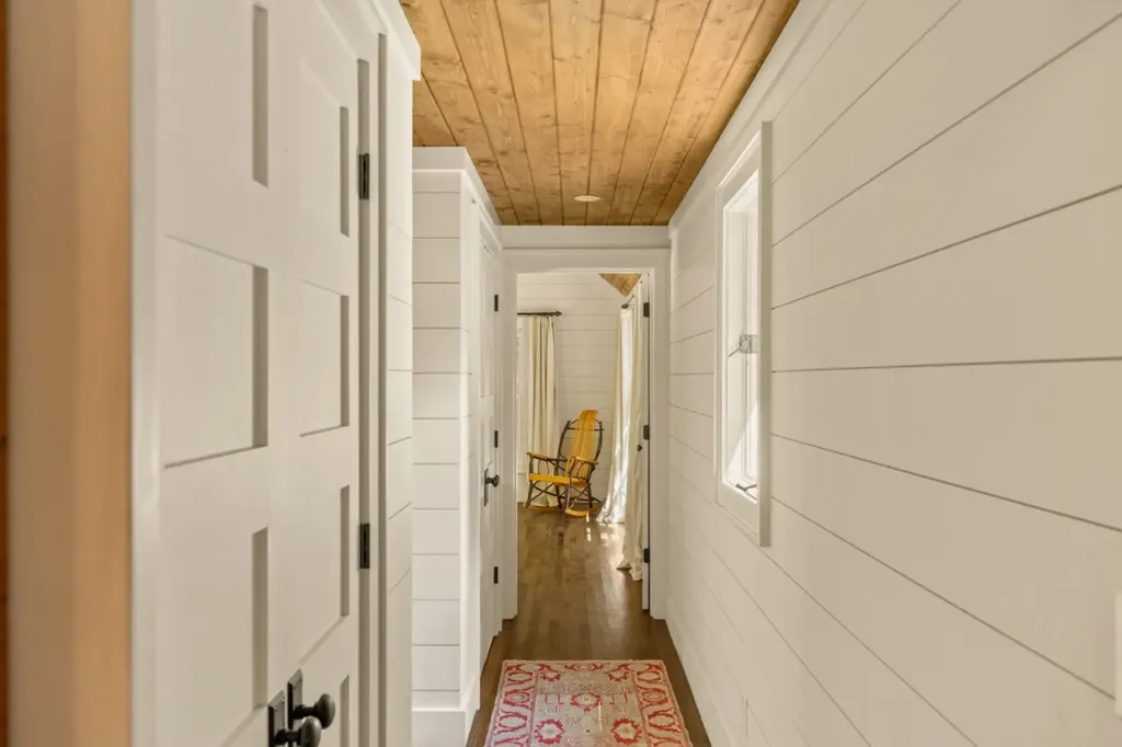 1177 Hicks Road Highlands NC 28741