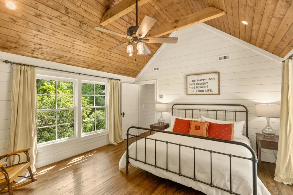 1177 Hicks Road Highlands NC 28741