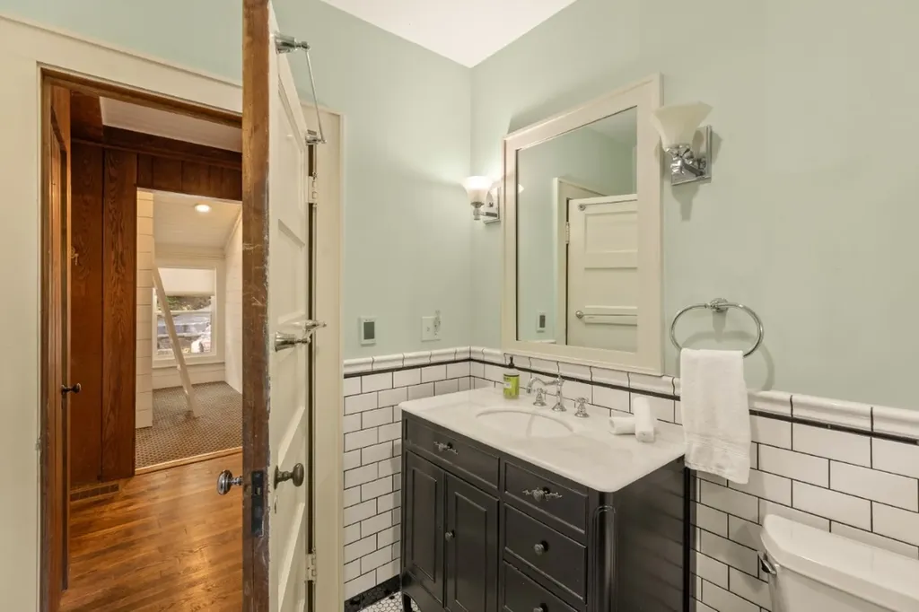 1177 Hicks Road Highlands NC 28741