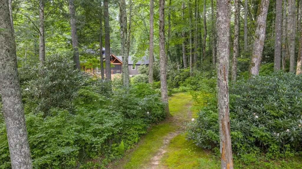 1177 Hicks Road Highlands NC 28741