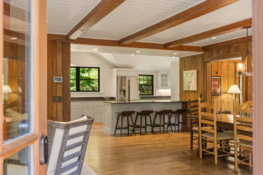 1177 Hicks Road Highlands NC 28741