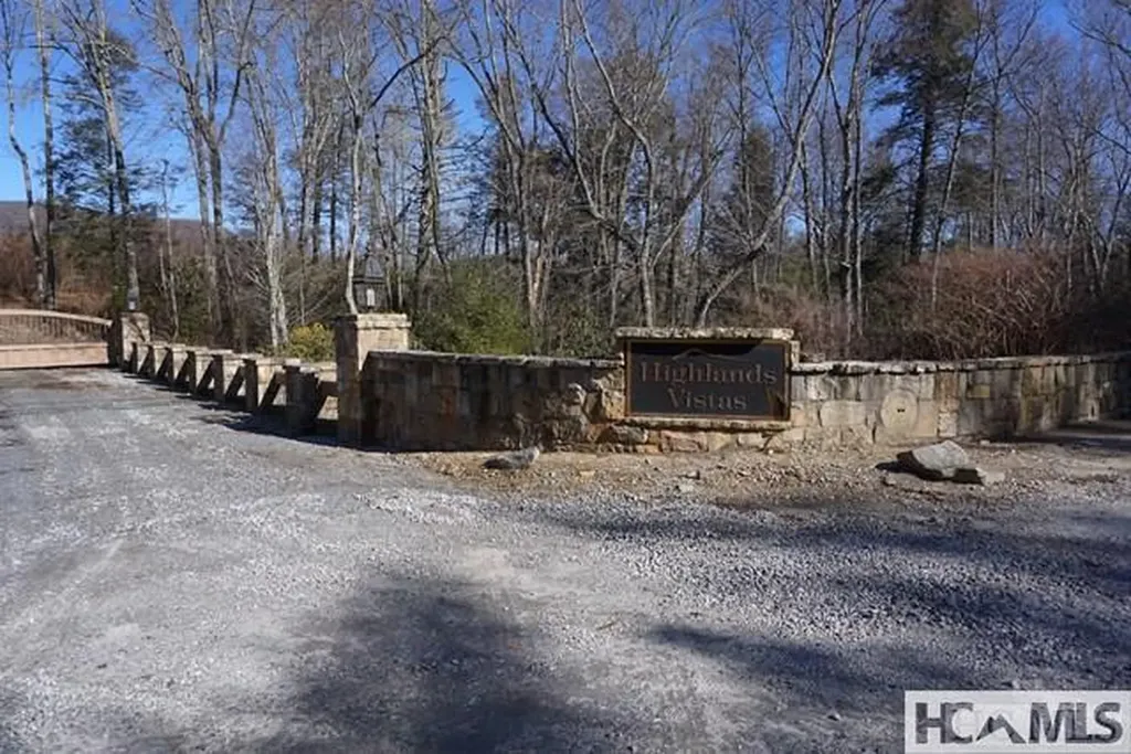 3702 Cashiers Road Highlands NC 28741