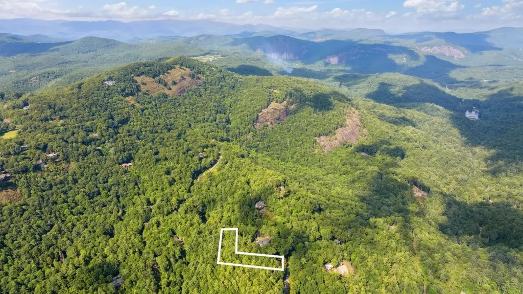 Lot 6 Big Sheepcliff Road Cashiers NC 28717