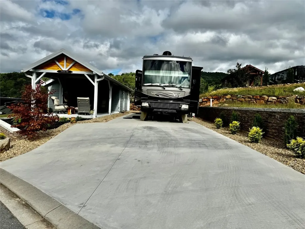 307 Sunset View Trail Franklin NC 28734