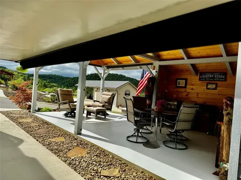 307 Sunset View Trail Franklin NC 28734