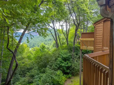 122 Emerald Ridge Road Sapphire NC 28774