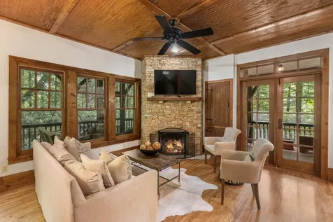 154 Green Haven Cashiers NC 28717