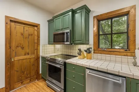 154 Green Haven Cashiers NC 28717