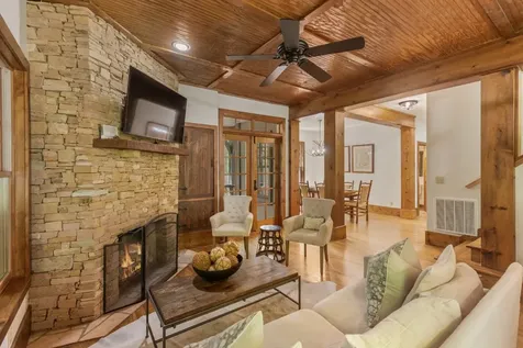 154 Green Haven Cashiers NC 28717