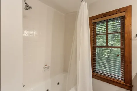 154 Green Haven Cashiers NC 28717