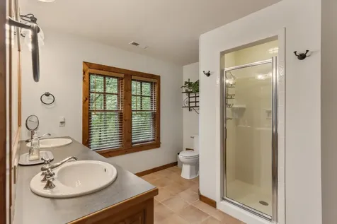 154 Green Haven Cashiers NC 28717