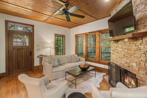 154 Green Haven Cashiers NC 28717