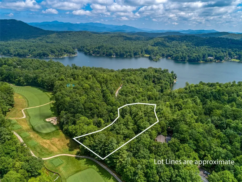 I 10 Seminole Way Lake Toxaway NC 28747