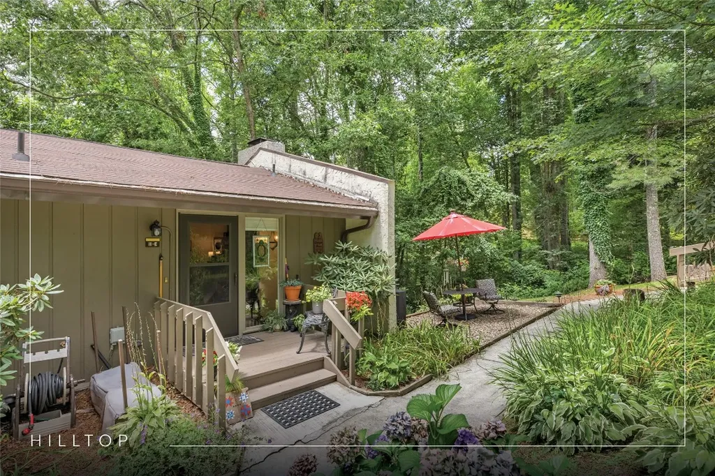 50 Dogwood Knob Sapphire NC 28774