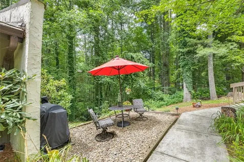 50 Dogwood Knob Sapphire NC 28774