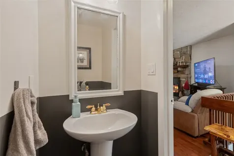 50 Dogwood Knob Sapphire NC 28774