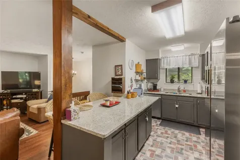 50 Dogwood Knob Sapphire NC 28774