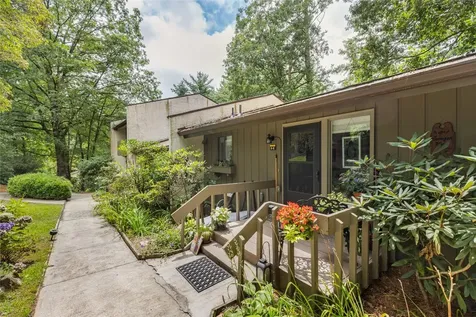 50 Dogwood Knob Sapphire NC 28774