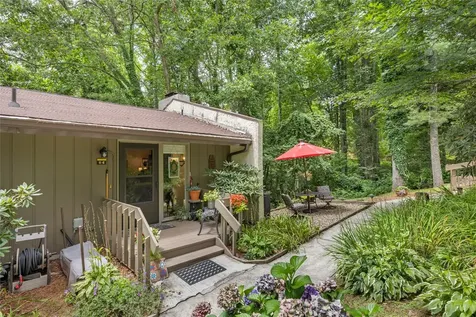 50 Dogwood Knob Sapphire NC 28774