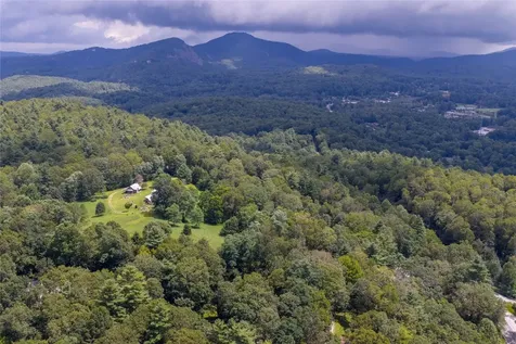 68 Goblet Drive Cashiers NC 28717