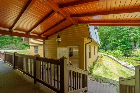 2177 Buck Creek Road Highlands NC 28741