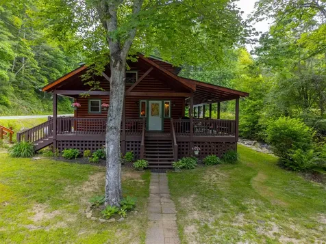 2177 Buck Creek Road Highlands NC 28741