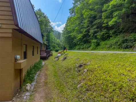 2177 Buck Creek Road Highlands NC 28741