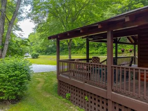 2177 Buck Creek Road Highlands NC 28741