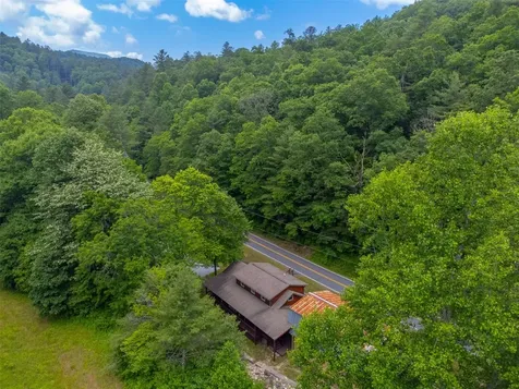 2177 Buck Creek Road Highlands NC 28741