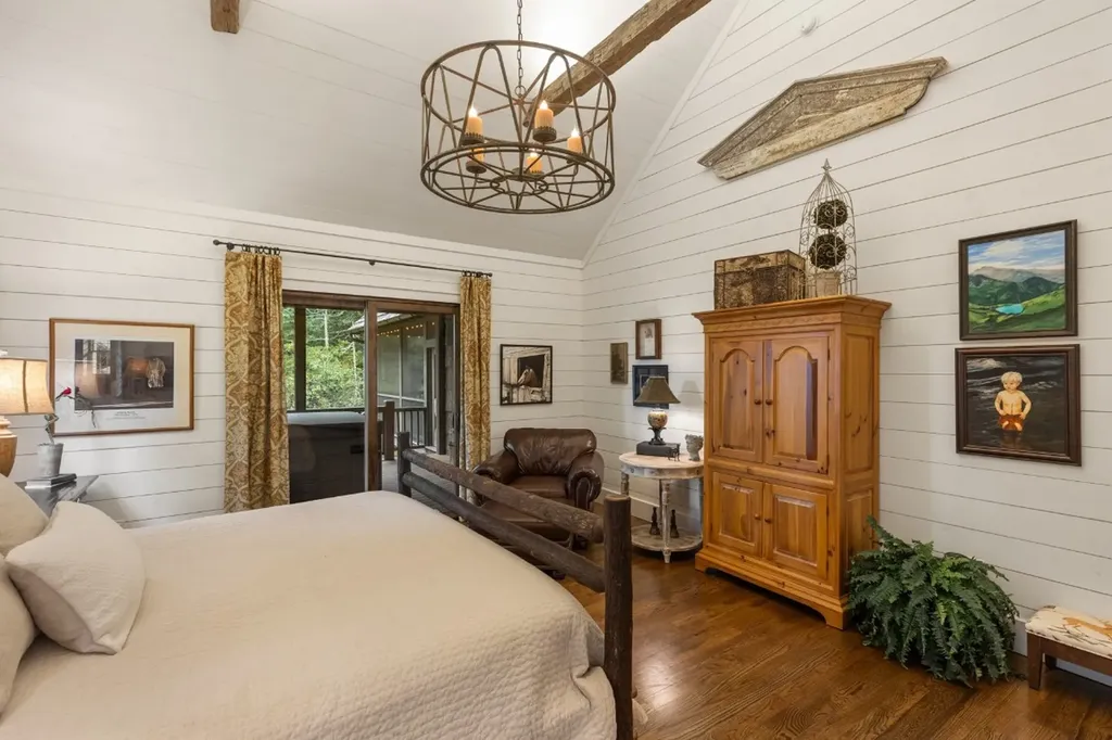 545 Cross Creek Trail Cullowhee NC 28723