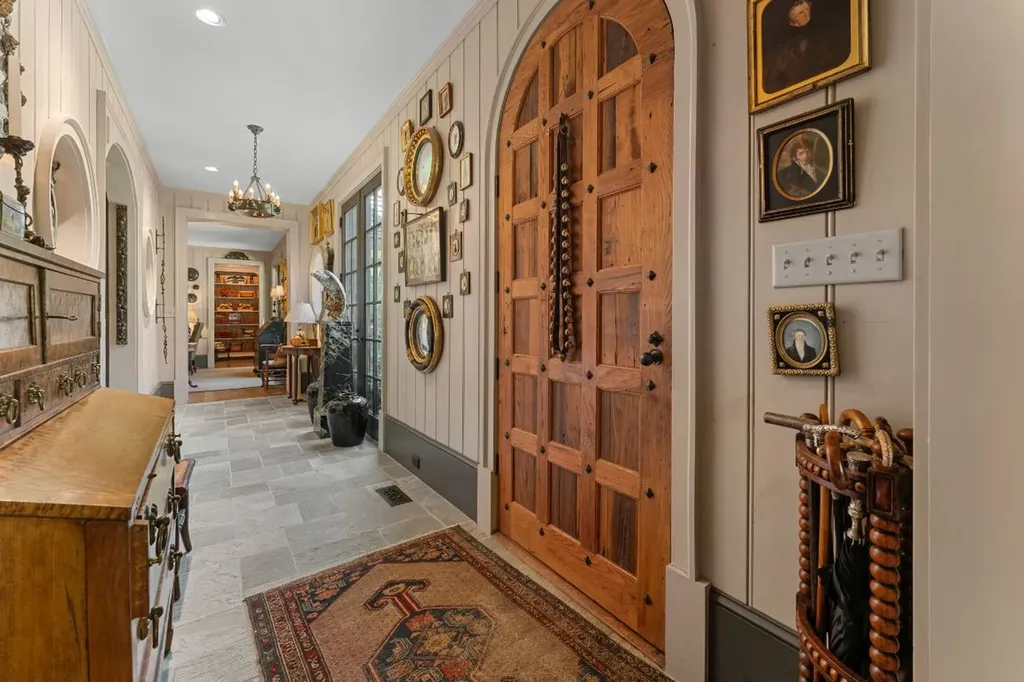 424 Big Bearpen Road Highlands NC 28741