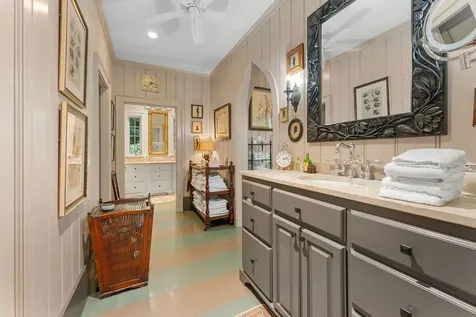 424 Big Bearpen Road Highlands NC 28741