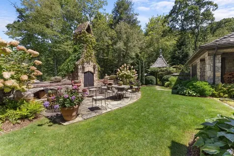 424 Big Bearpen Road Highlands NC 28741