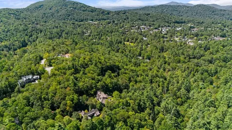 424 Big Bearpen Road Highlands NC 28741