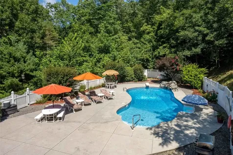 112 Hawks Nest Ridge Cullowhee NC 28723