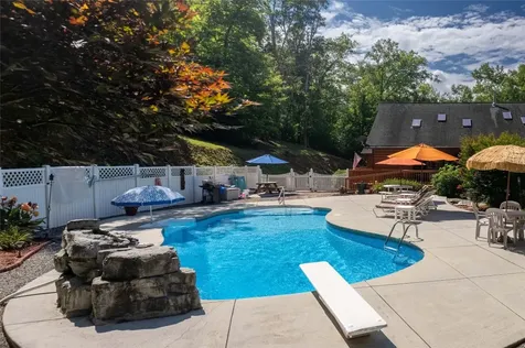 112 Hawks Nest Ridge Cullowhee NC 28723