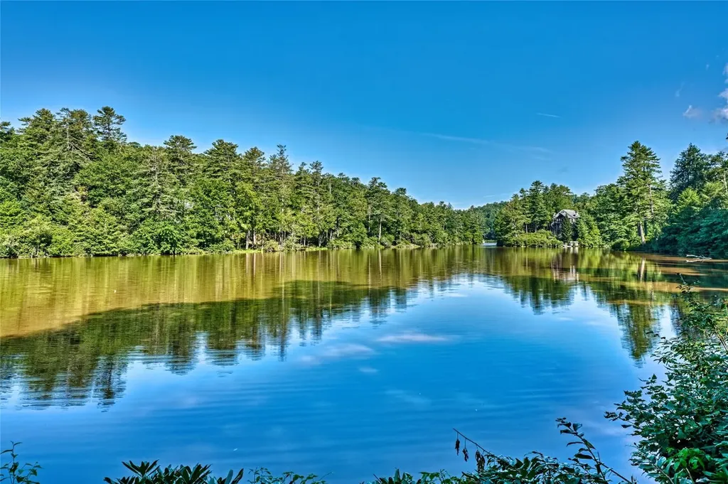 53 Naiad Terrace Highlands NC 28741