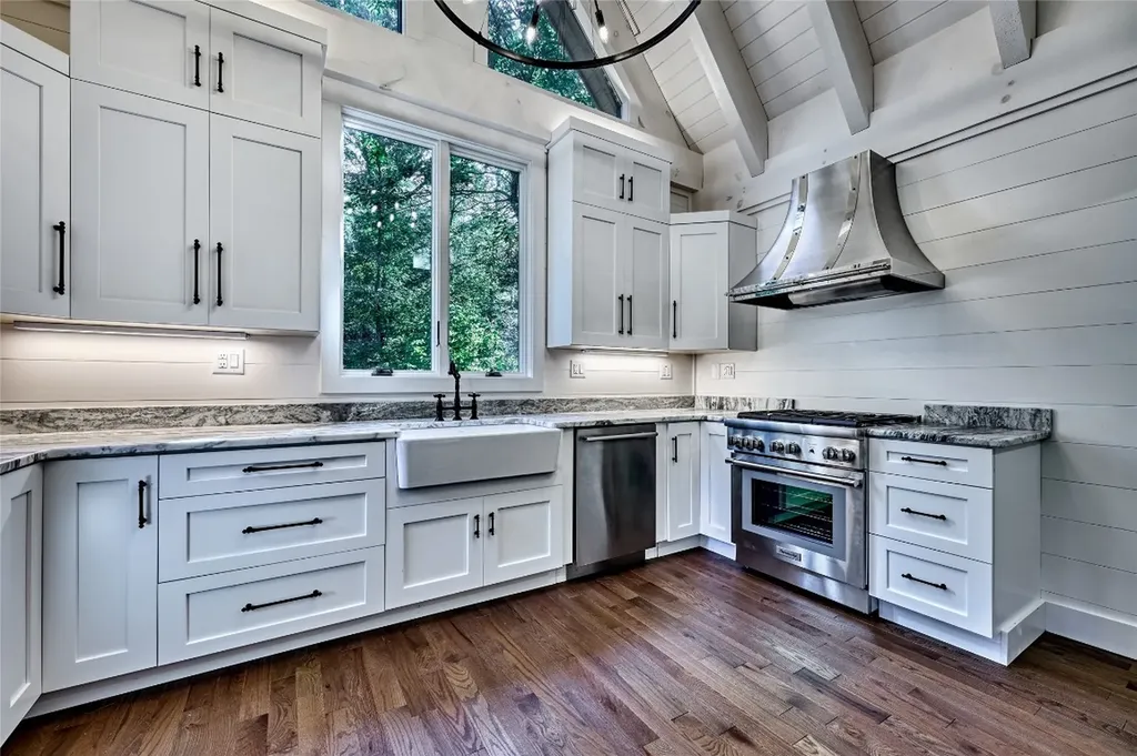 53 Naiad Terrace Highlands NC 28741