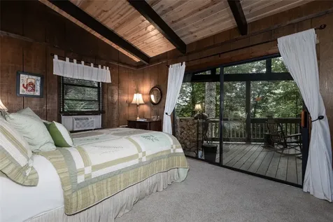 235 Hedden Lane Highlands NC 28741