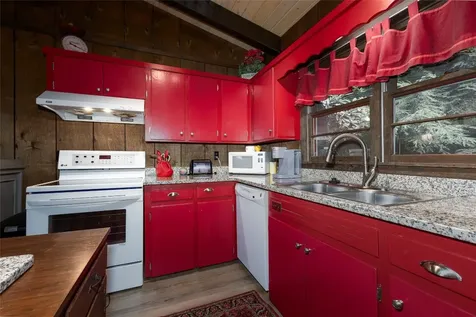 235 Hedden Lane Highlands NC 28741