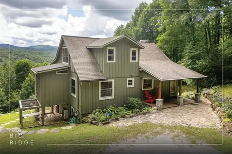 132 N Robinson Creek Road Glenville NC 28736