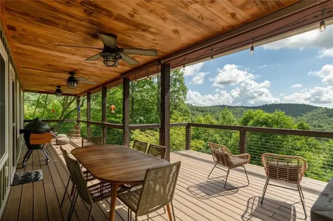 132 N Robinson Creek Road Glenville NC 28736