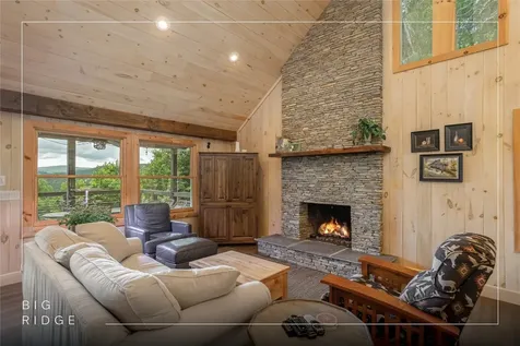 132 N Robinson Creek Road Glenville NC 28736
