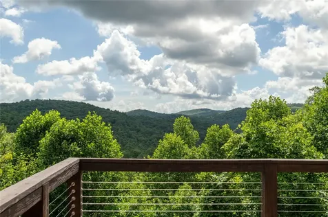 132 N Robinson Creek Road Glenville NC 28736