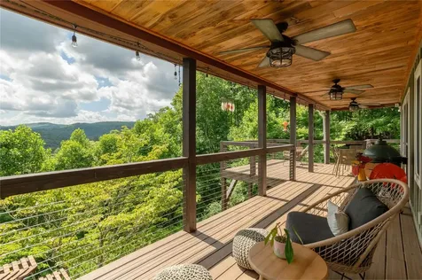132 N Robinson Creek Road Glenville NC 28736
