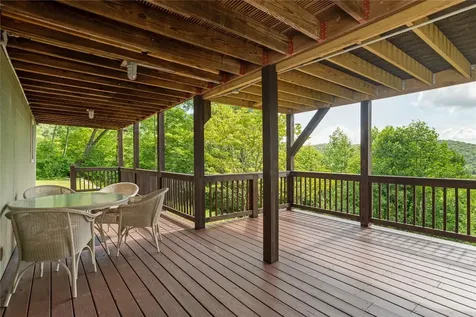 132 N Robinson Creek Road Glenville NC 28736