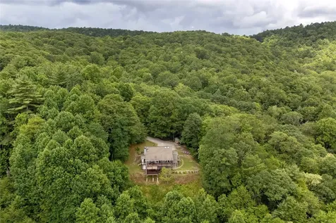 132 N Robinson Creek Road Glenville NC 28736