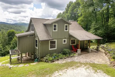 132 N Robinson Creek Road Glenville NC 28736
